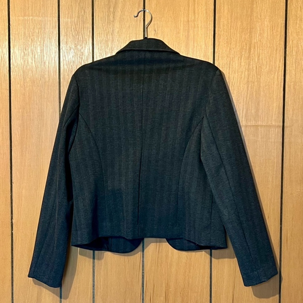 Amanda + Chelsea women’s large petite blazer with subtle detail - Picture 5 of 5